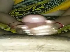 התינוקת הצ'כית לנה מבריקה את סרטי סקס חינם לצפייה ישירה הציצים הגדולים שלה ודפקה כסף