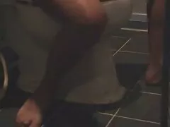 אמא בלונדינית סקסית, צ'רי סרטים ארוטים לצפיה ישירה דוויל, הופכת לזמוזה בזמן שיש לה שלישייה בין-גזעית