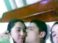 זוג מזיין סרטי סקס צפיה ישירה חינם במשרד הרופאים
