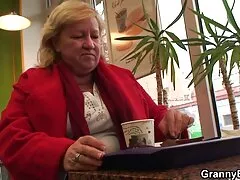 שלישייה בלונדינית עם פומה צפיה ישירה בסרטי סקס ובני נוער