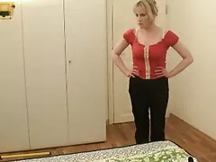 אורגיית סווינגר בריטי סרטי סקס צפיה ישירה ומסיבת אישה כיפית הדבר היחיד שקירר את הסצנה הזו אפילו